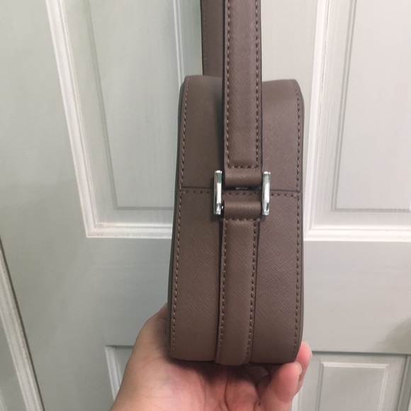 Kate Spade Purse - Picture 7 of 13